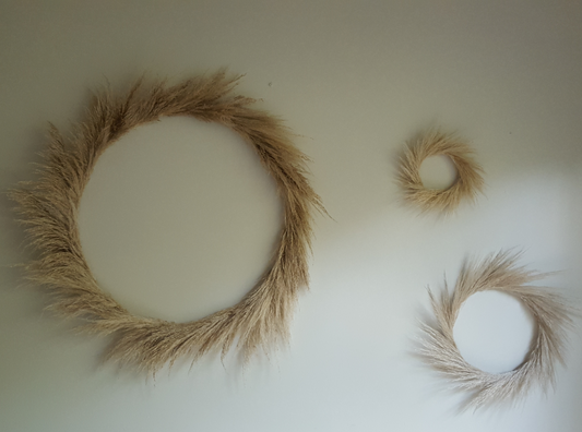 Pampas Wreath - Crescent - Small